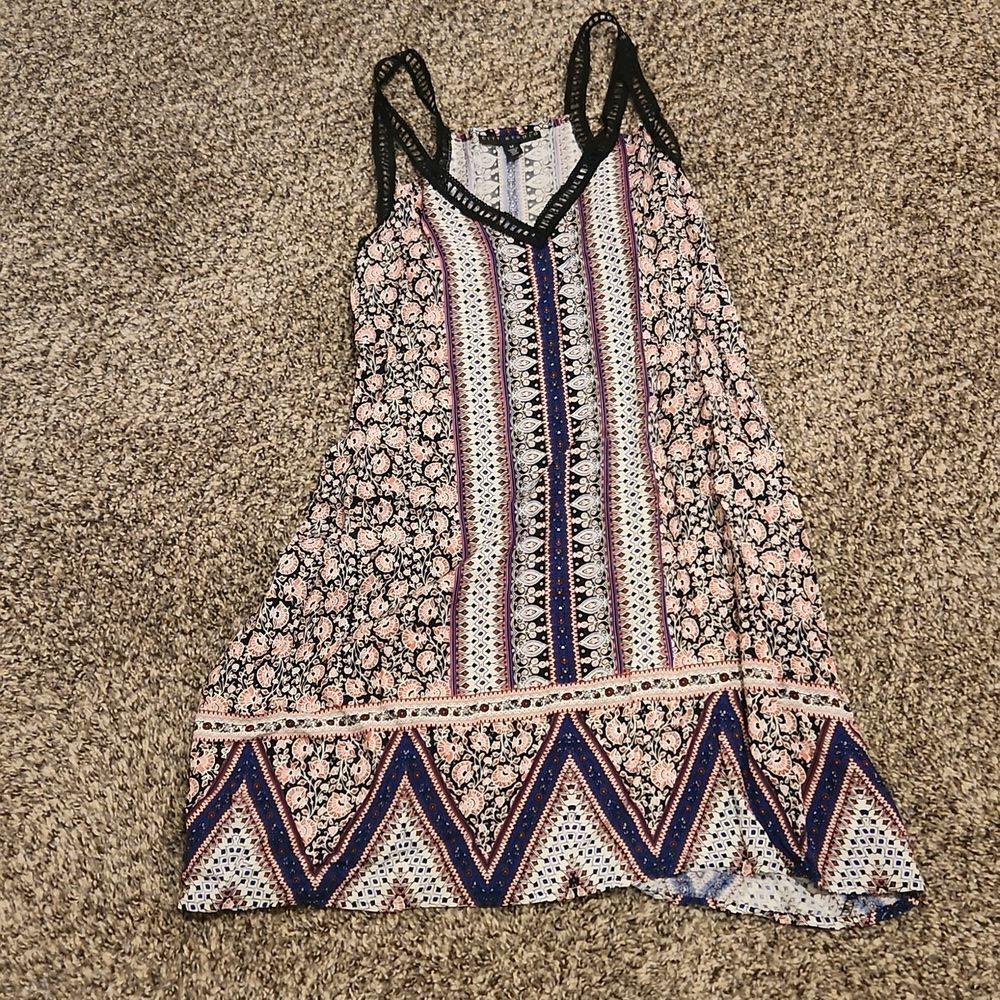 City Studio dress size medium
